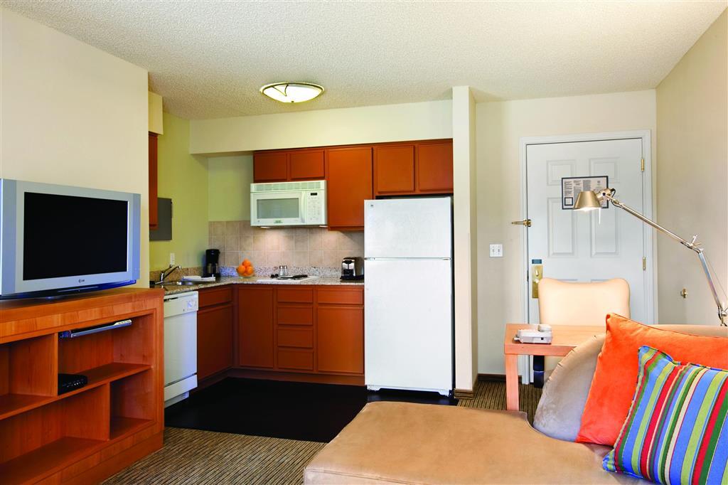 Hyatt House - University Village Colorado Springs Habitación foto
